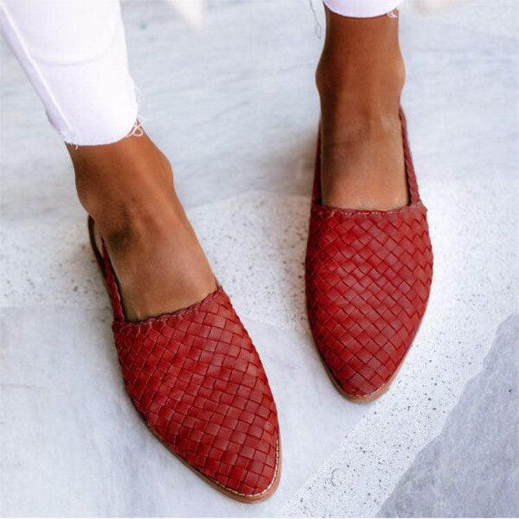 Alice - Timeless Handcrafted Moccasins
