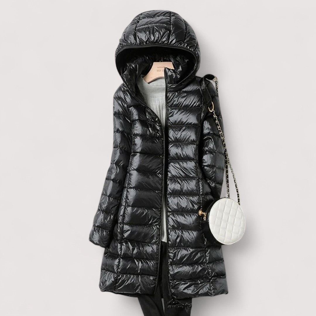 Leyla™ – Ultralight Jacket for Effortless Protection