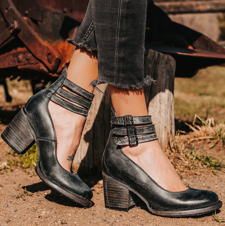 DANIELLA – STRAP DETAIL BLOCK HEEL PUMPS