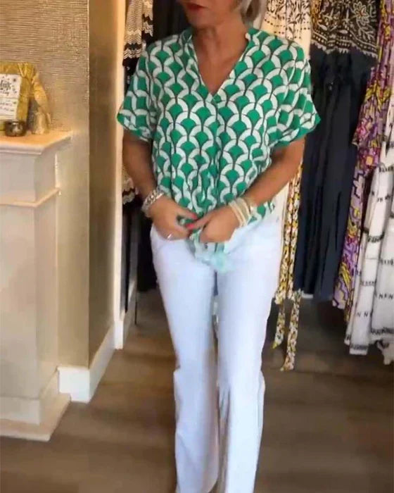 Audrey | Casual Top with Print and V-Neck